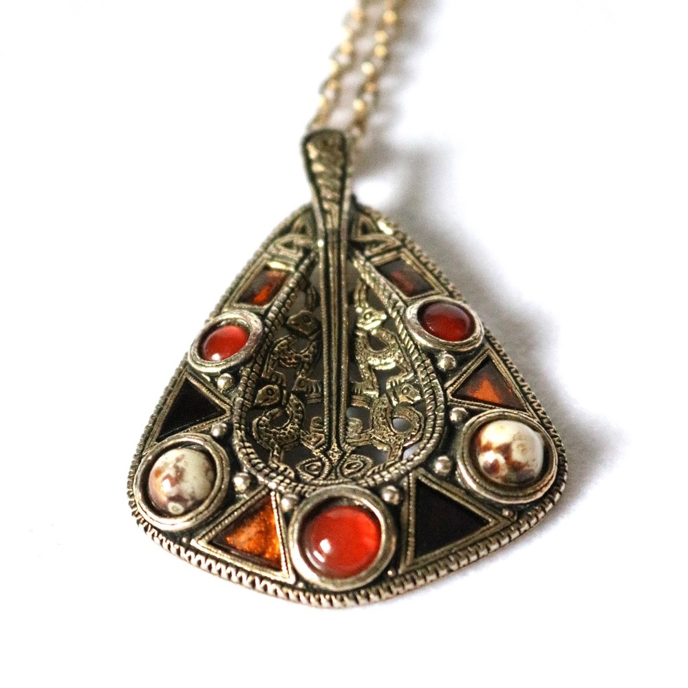 Vintage Celtic Style Necklace Pendant Signed Miracle of Britain Faux Amber
